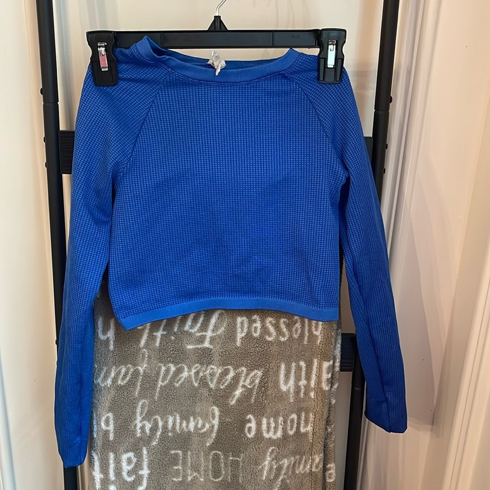 Aerie long sleeve